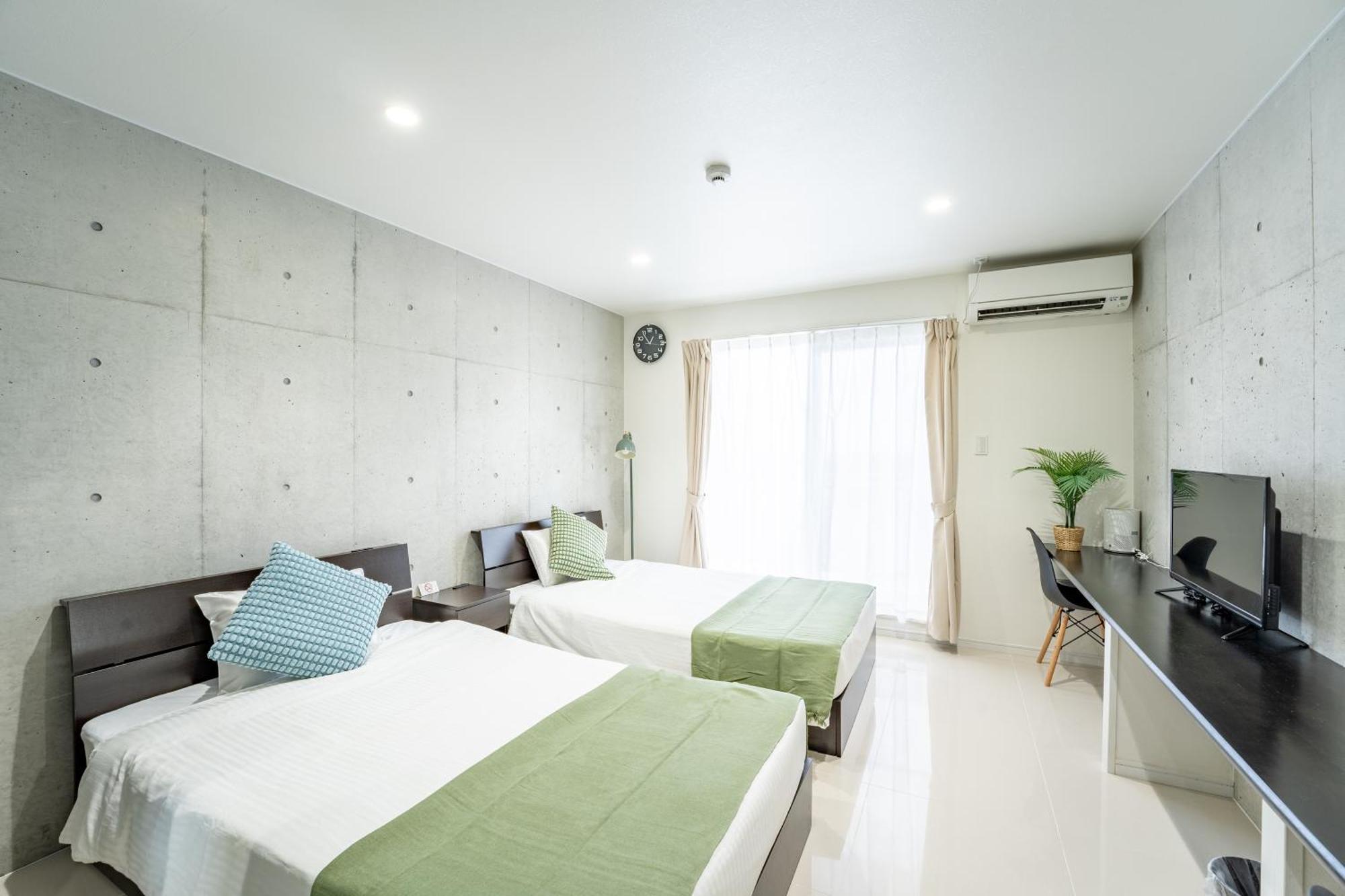 Hotel Paradiso Miyakojima Esterno foto